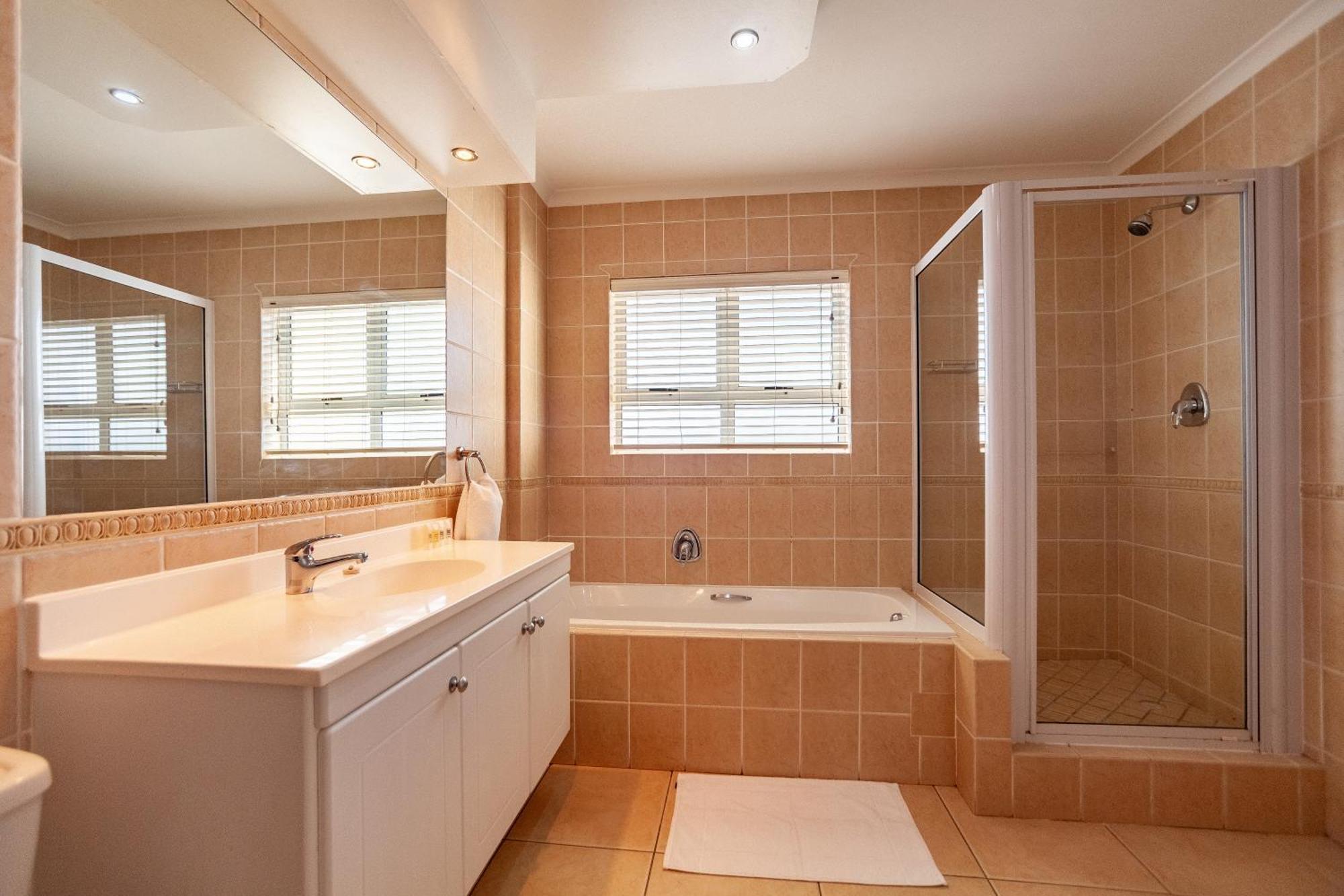 Luxury Ocean View Beachfront 2 Bed Apartment -206 The Waves, Blouberg, Cape Town Bloubergstrand Luaran gambar